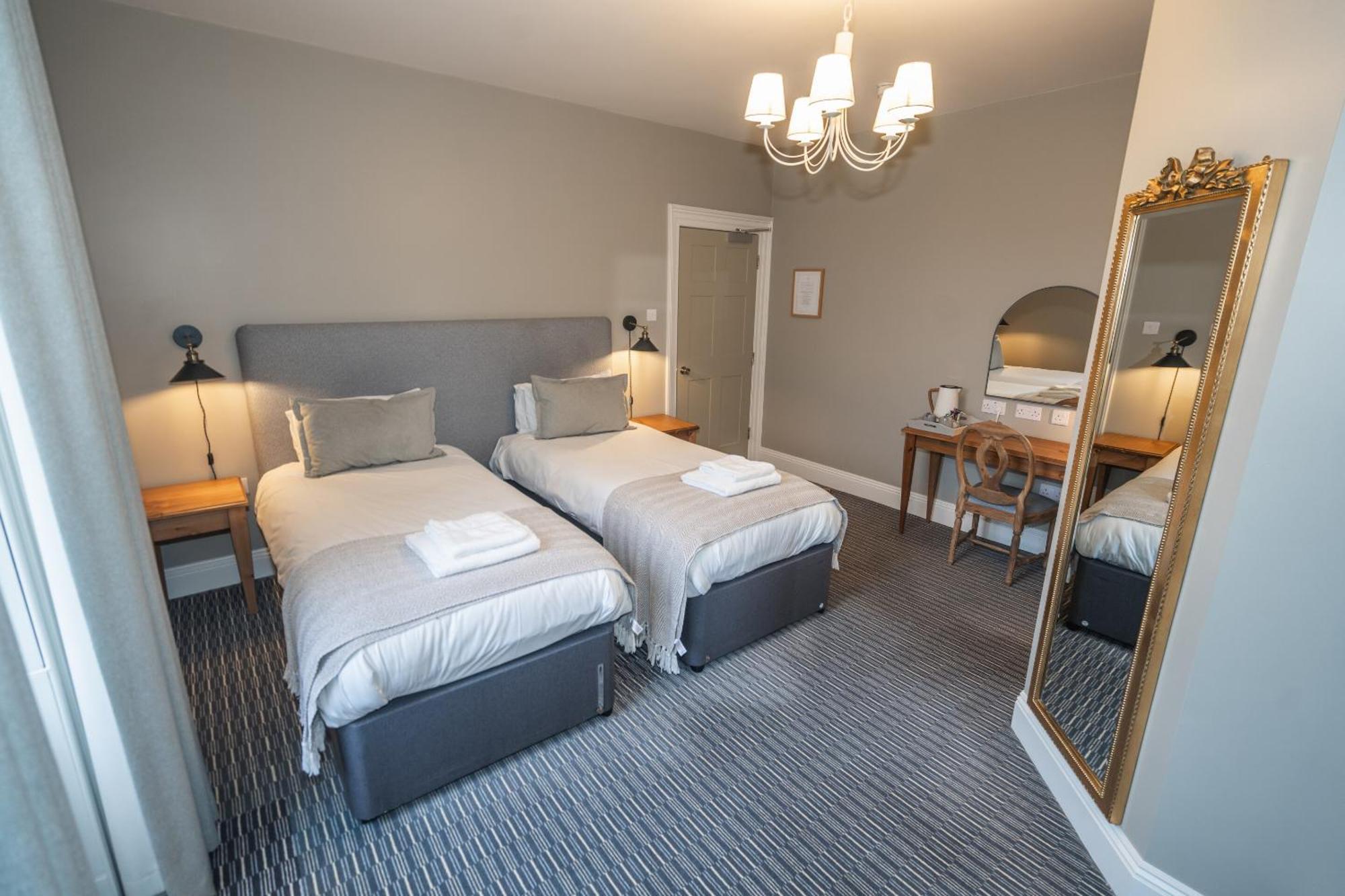 The Lazy Goose - Coffee House & Bedrooms Claypits Pokoj fotografie
